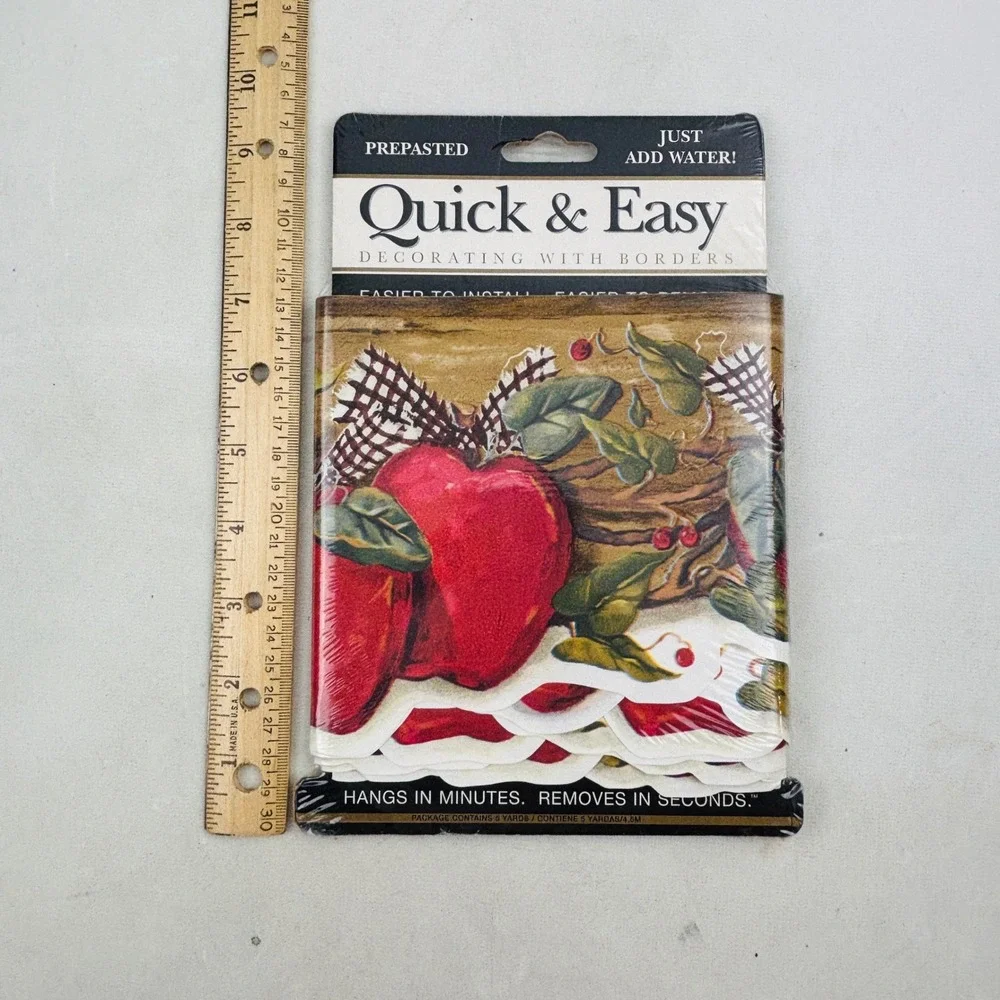 Quick & Easy Apple Garland Wallpaper Border Prepasted 5 Yards Red Green Cottage